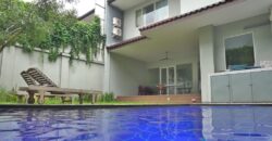 DISEWAKAN RUMAH DI JALAN ASEM JAKARTA SELATAN