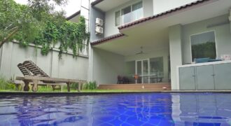 DISEWAKAN RUMAH DI JALAN ASEM JAKARTA SELATAN