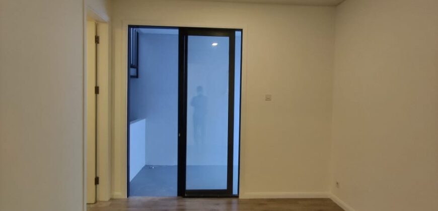 DIJUAL RUMAH TOWNHOUSE DI KEMANG TIMUR JAKARTA SELATAN