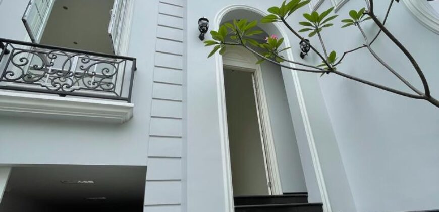 DIJUAL RUMAH BARU DI CILANDAK JAKARTA SELATAN