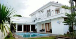 RUMAH MEWAH DI KAWASAN CINERE