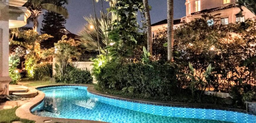 FOR RENT SPECTACULAR HOUSE GOLF VIEW