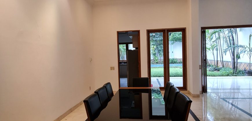 Dijual Cepat Rumah Mewah Luxury di Kemang Selatan