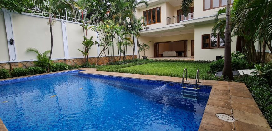 Dijual Cepat Rumah Mewah Luxury di Kemang Selatan