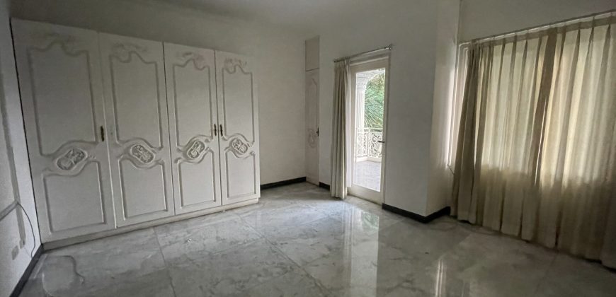 Disewakan Rumah di Kebayoran Baru Jakarta Selatan
