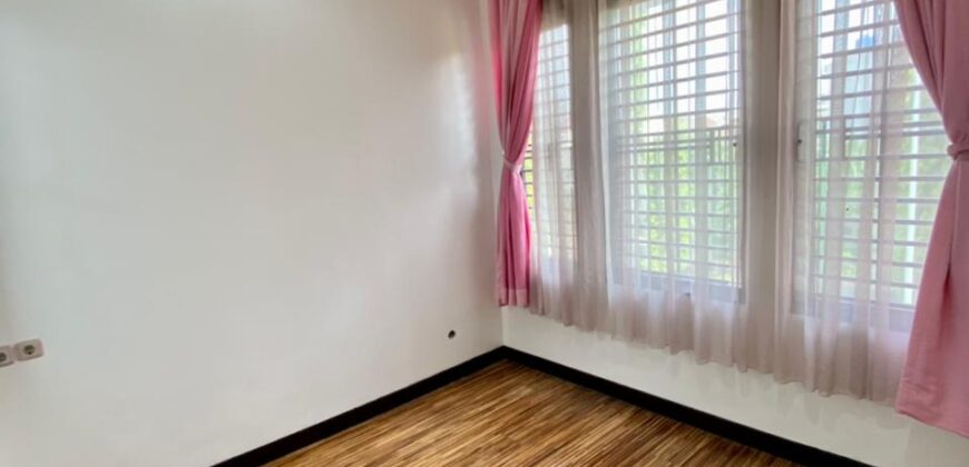 Townhouse Exclusive Kelapa Gading Summarecon
