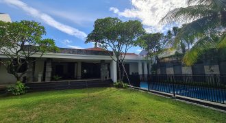 Very Nice house in kenanga Jeruk Purut with Big Garden & Spool