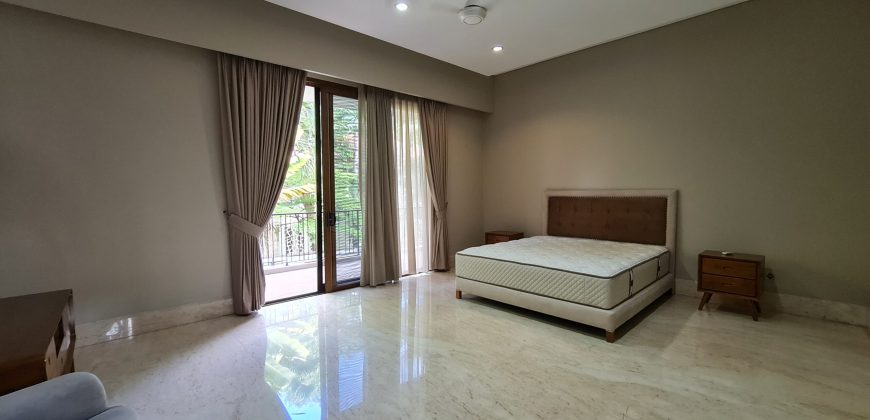 Dijual Rumah Townhouse Ampera Jakarta Selatan