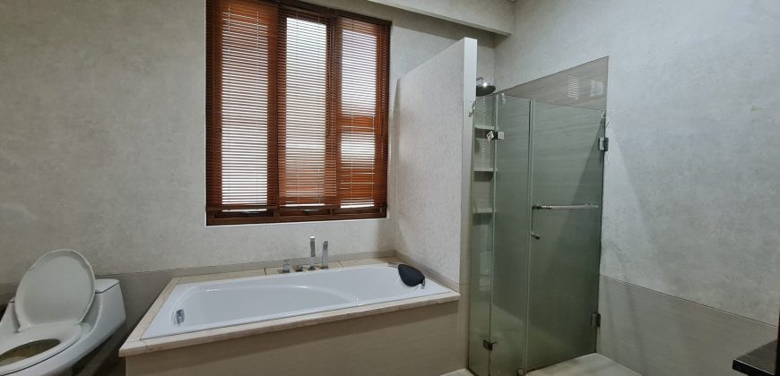 Dijual Rumah Townhouse Ampera Jakarta Selatan