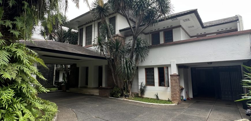 Dijual Rumah di Barwijaya Kebayoran Baru