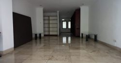 Dijual Rumah di Barwijaya Kebayoran Baru