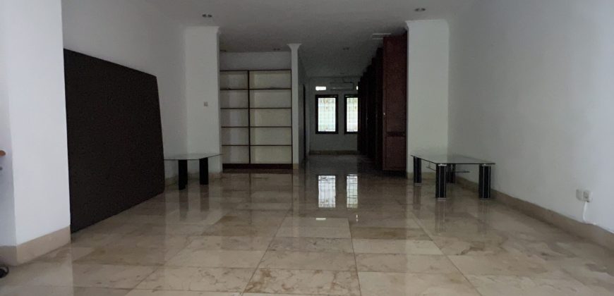 Dijual Rumah di Barwijaya Kebayoran Baru