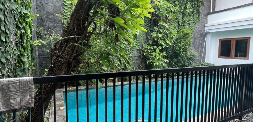 Dijual Rumah di Barwijaya Kebayoran Baru