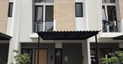 Disewakan Rumah Baru Provence Suite di Kawasan BSD City