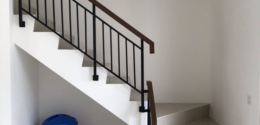 Disewakan Rumah Baru Provence Suite di Kawasan BSD City