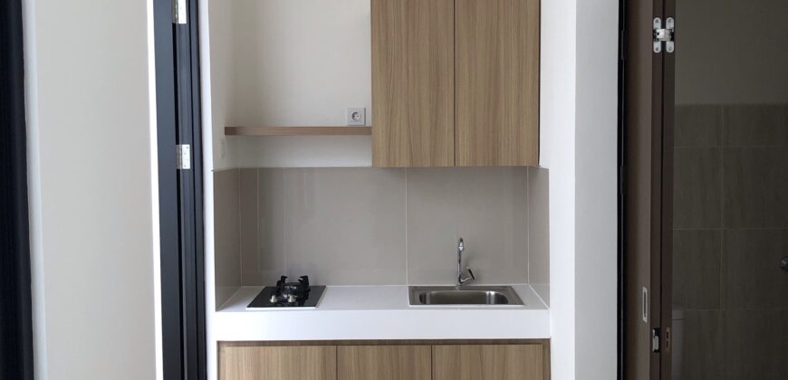 Disewakan Rumah Baru Provence Suite di Kawasan BSD City