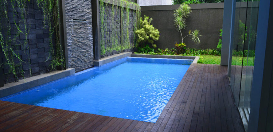 Dijual Cepat Rumah di Kawasan Kemang Jakarta Selatan