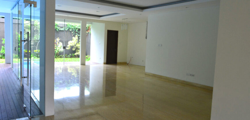 Dijual Cepat Rumah di Kawasan Kemang Jakarta Selatan