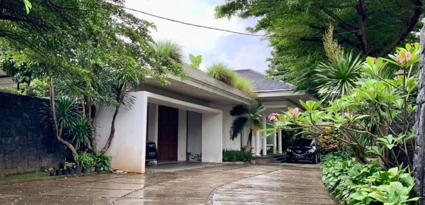 DIJUAL RUMAH AREA AMPERA KEMANG JAKARTA SELATAN