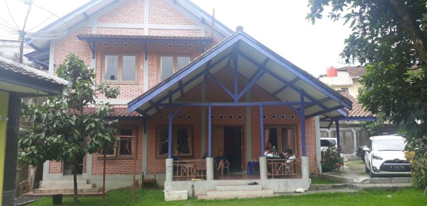 Dijual Villa di Kp Ciburial Dusun Desa Paralayang Cisarua