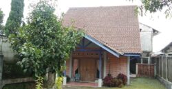 Dijual Villa di Kp Ciburial Dusun Desa Paralayang Cisarua