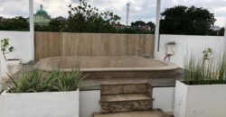 Dijual Rumah di Kemang selatan Semi Furnished