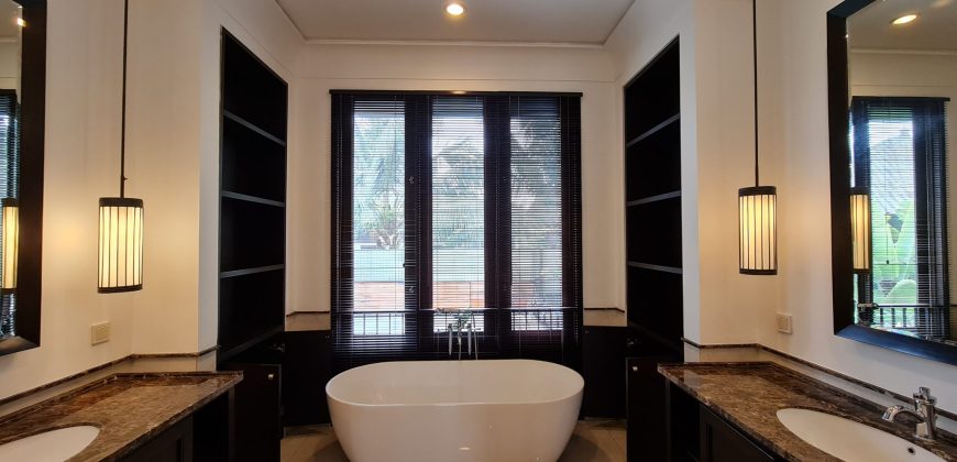 FOR RENT LUXURIUS MODERN HOUSE PEJATEN BARAT IN COMPOUND