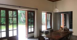 Dijual Rumah Mewah Lokasi Premium Kebayoraan Baru