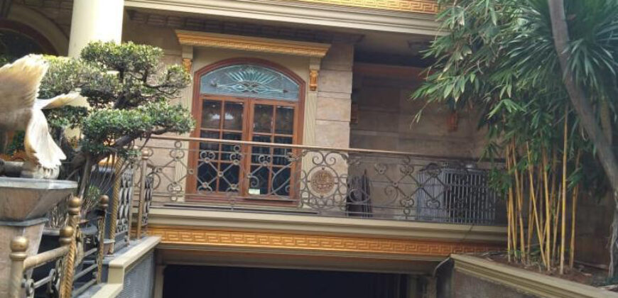 DIJUAL RUMAH 2 LANTAI MENTENG JAKARTA PUSAT
