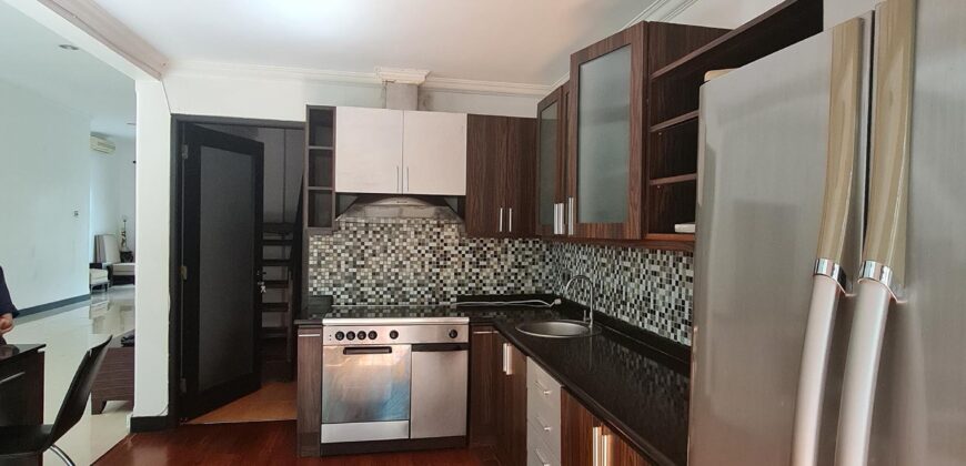 FOR RENT MODERN BANGKA KEMANG TOWNHOUSE