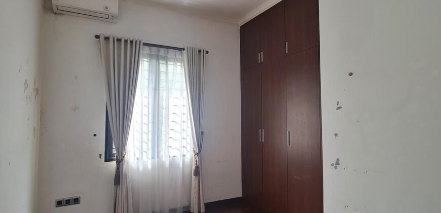 FOR RENT MODERN BANGKA KEMANG TOWNHOUSE