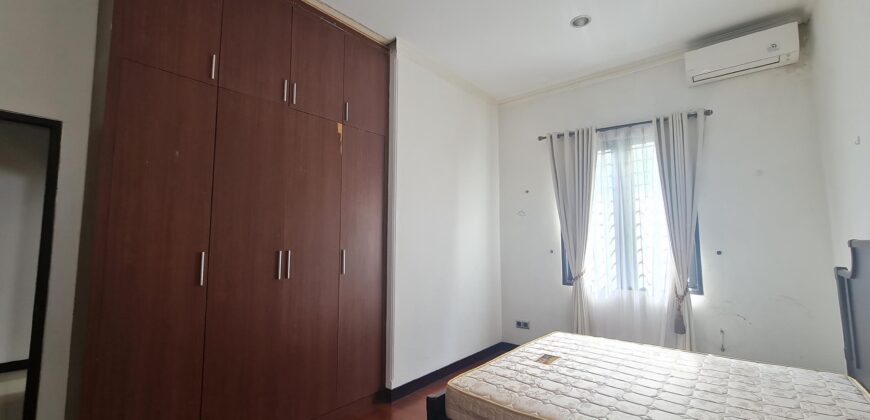 FOR RENT MODERN BANGKA KEMANG TOWNHOUSE