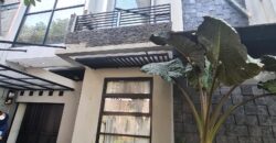 FOR RENT MODERN BANGKA KEMANG TOWNHOUSE