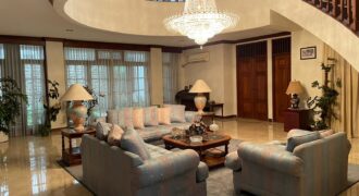 RUMAH DIJUAL CEPAT LOKASI KUNINGAN DEKAT GATOT SUBROTO