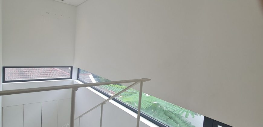 FOR RENT PRIVATE TOWNHOUSE IN KENANGA JERUK PURUT