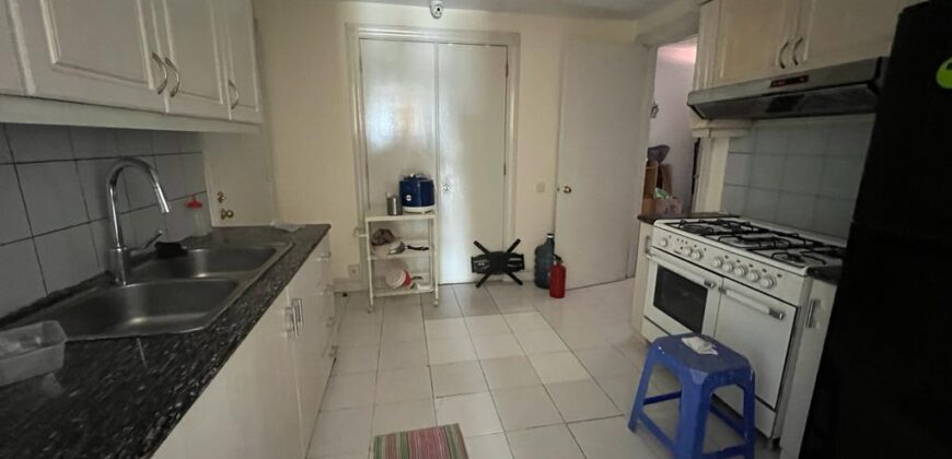 Dijual Apartemen Executive Menteng Lantai Rendah