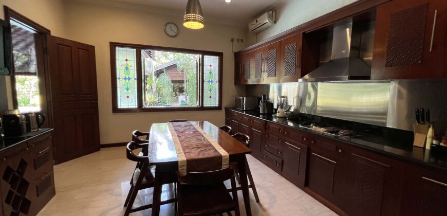 Rumah Nyaman Seperti di Villa Puncak
