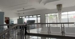 Rumah Mewah di Taman Kedoya Permai