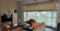 Rumah Mewah di Taman Kedoya Permai