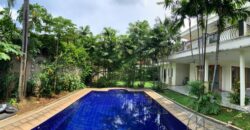 Big Nice House in Compound Kemang Area & Free Flood