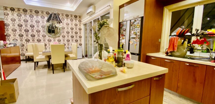 Dijual Rumah Bagus di sunter Bangunan 3 lantai ada basement