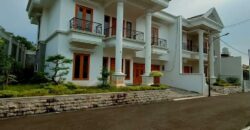 Rumah 2 Lantai Bagus Unfurnished SHM di Duren Sawit