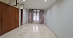 Modern House In Kebayoran Baru With Spool Garden