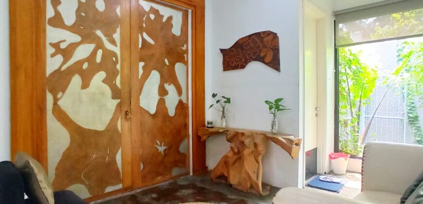 Rumah cantik Asri Lebak Bulus dekat Rs fatmawati