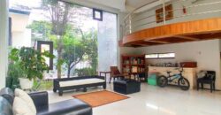 Rumah cantik Asri Lebak Bulus dekat Rs fatmawati