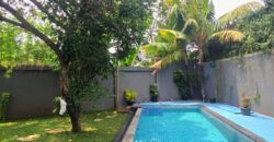Rumah cantik Asri Lebak Bulus dekat Rs fatmawati