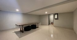 Rumah Mewah Bagus Lokasi Strategis Dekat Jalan Utama