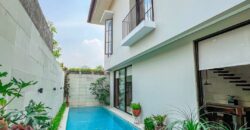 RUMAH MEWAH SIAP HUNI TROPICAL HOUSE