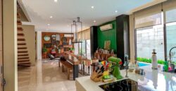 RUMAH MEWAH SIAP HUNI TROPICAL HOUSE