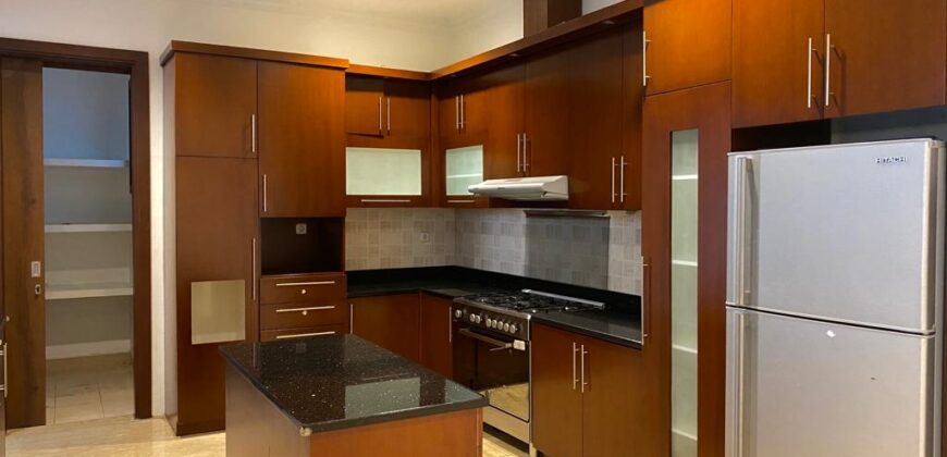 Townhouse Exclusive Kawasan Antasari 5 Bedrooms